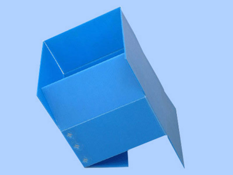 中空(kong)闆對口箱